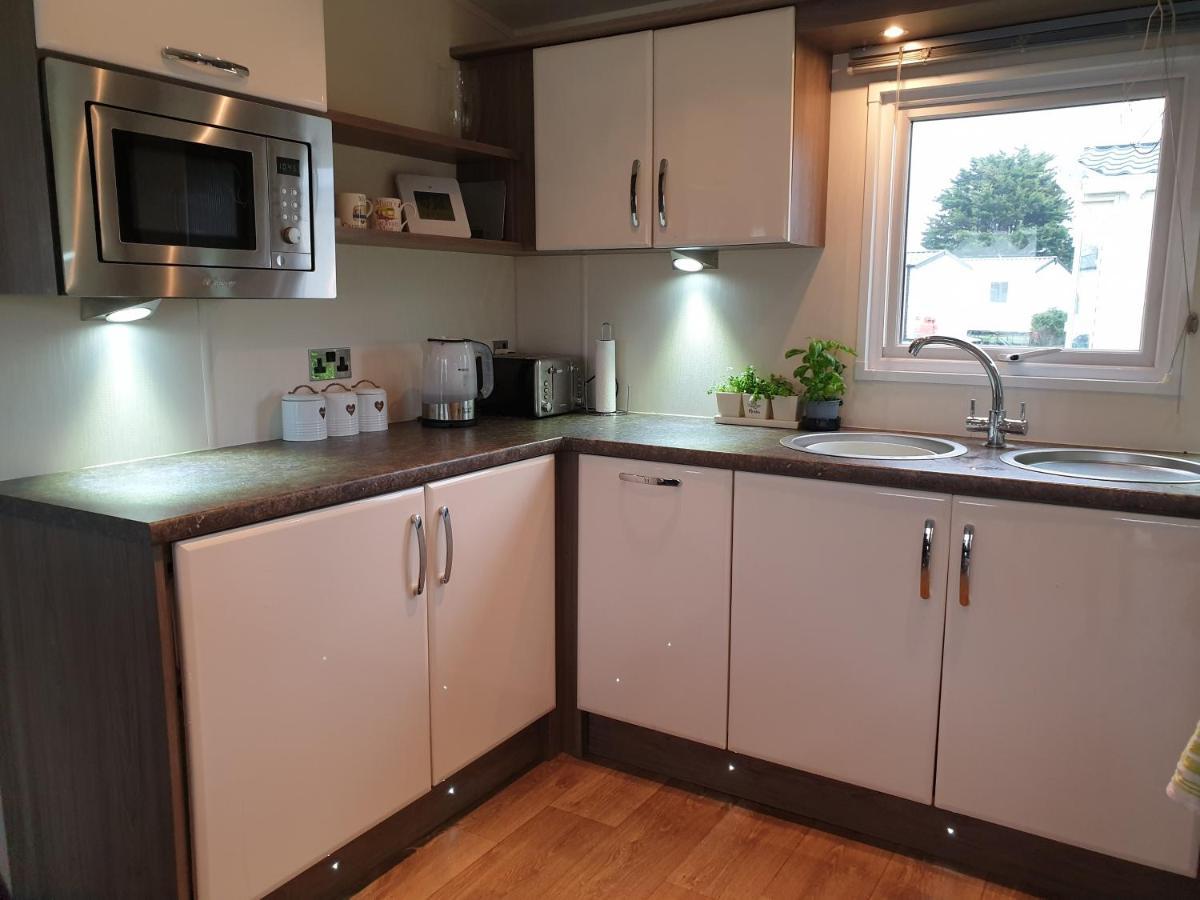 Privately Owned Stunning Caravan Seawick Holiday Park St Osyth Jaywick Sands 外观 照片