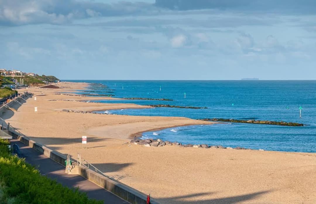 Privately Owned Stunning Caravan Seawick Holiday Park St Osyth Jaywick Sands 外观 照片